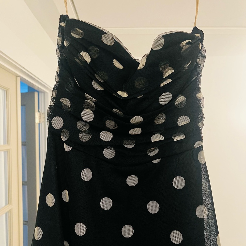 Strapless tulle polka dot party dress - Picture 3 of 6
